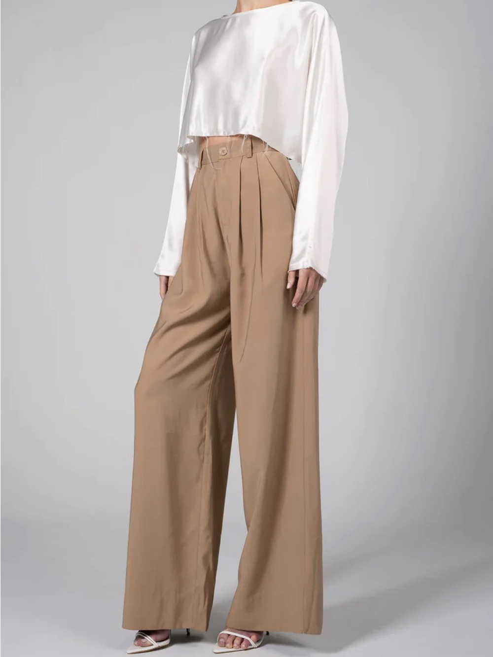 NONchalant Khaki Wide-Leg Pleated Pants - Picture 2 of 6